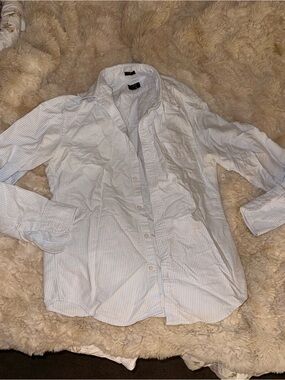 Women’s j crew Light Blue Pinstripe Button-Down Shirt